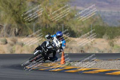 media/Nov-06-2022-SoCal Trackdays (Sun) [[208d2ccc26]]/Turn 6 (145pm)/